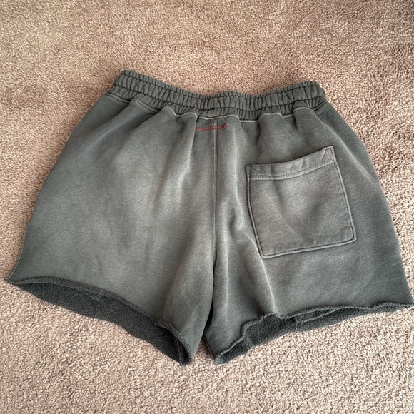 Mooji Mooji Sweat Shorts Aged Sage Green/Grey - Picture 6 of 10